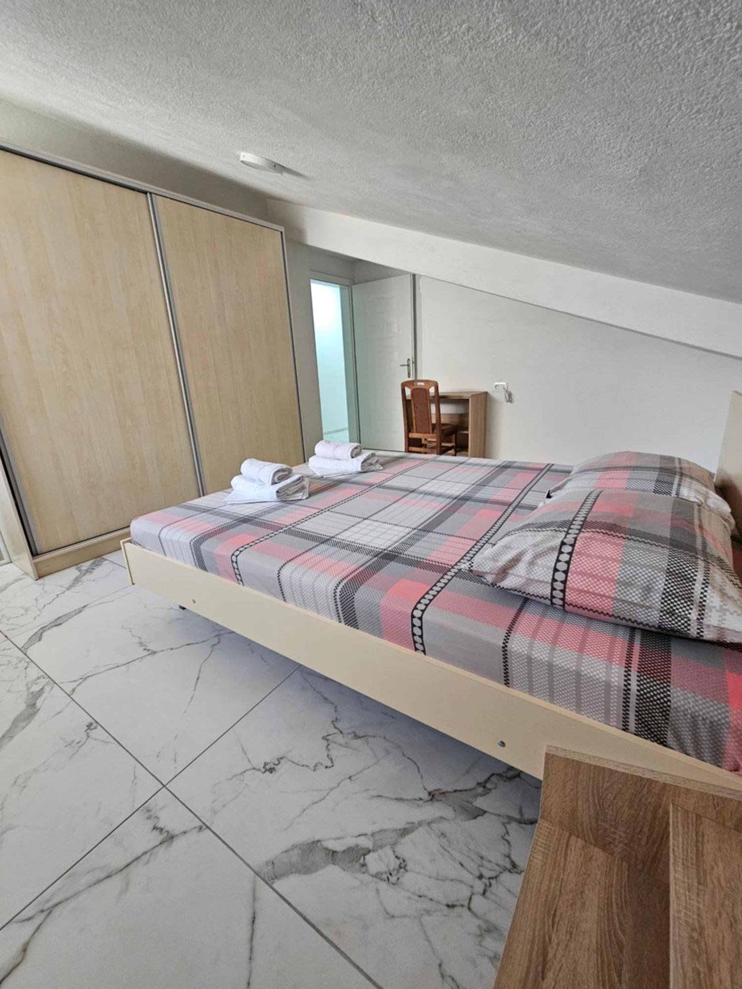 Unique Suite City Center Bitola Extérieur photo